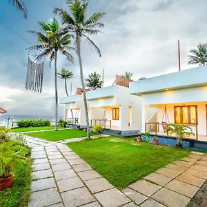 Resort Solaris View & By Voye Homes, Varkala