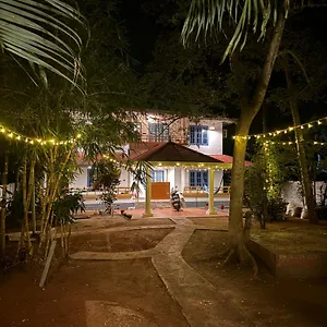 Hostel Barefoot Hostels,, Varkala